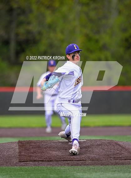 Thumbnail 2 in Skyline vs Issaquah (District 1/2 4A Playoffs) photogallery.
