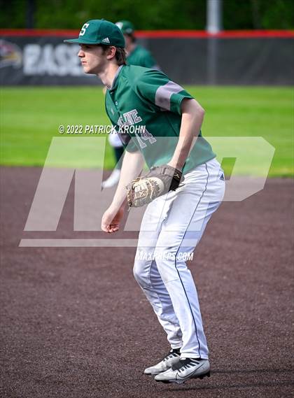 Thumbnail 3 in Skyline vs Issaquah (District 1/2 4A Playoffs) photogallery.