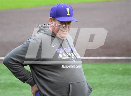 Thumbnail 1 in Skyline vs Issaquah (District 1/2 4A Playoffs) photogallery.