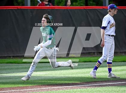 Thumbnail 3 in Skyline vs Issaquah (District 1/2 4A Playoffs) photogallery.