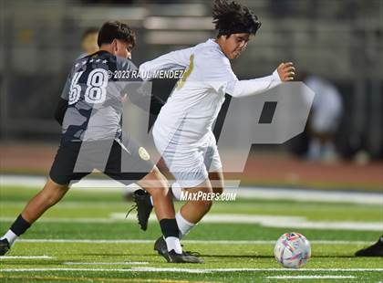 Thumbnail 2 in St. John Bosco vs Warren photogallery.