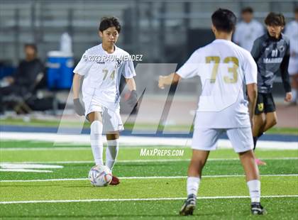 Thumbnail 3 in St. John Bosco vs Warren photogallery.
