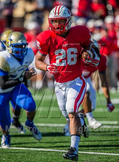 Thumbnail 1 in Katy vs. Fort Bend Elkins (UIL 5A D2  III Regional Playoff) photogallery.