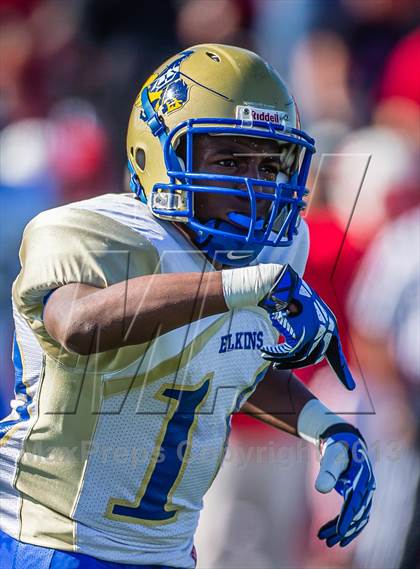 Thumbnail 2 in Katy vs. Fort Bend Elkins (UIL 5A D2  III Regional Playoff) photogallery.