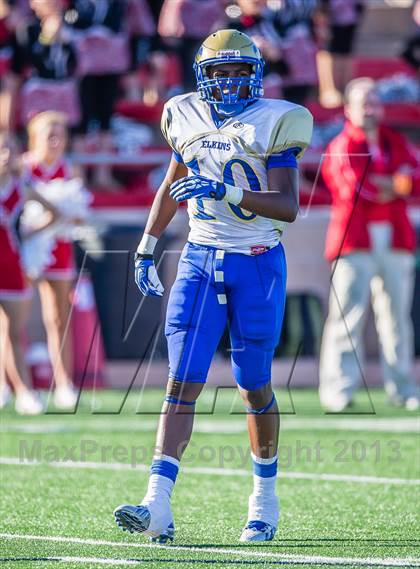 Thumbnail 1 in Katy vs. Fort Bend Elkins (UIL 5A D2  III Regional Playoff) photogallery.