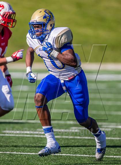 Thumbnail 2 in Katy vs. Fort Bend Elkins (UIL 5A D2  III Regional Playoff) photogallery.