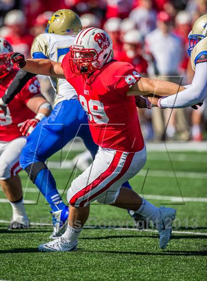 Thumbnail 2 in Katy vs. Fort Bend Elkins (UIL 5A D2  III Regional Playoff) photogallery.