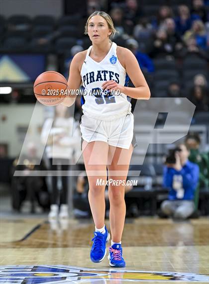 Thumbnail 2 in Greensburg vs. Norwell photogallery.