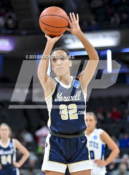 Thumbnail 3 in Greensburg vs. Norwell photogallery.