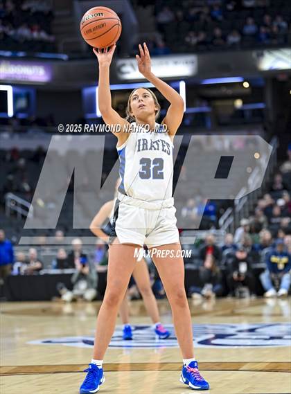 Thumbnail 2 in Greensburg vs. Norwell photogallery.