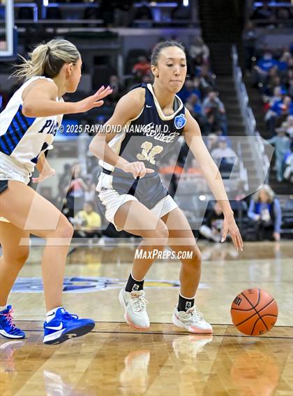 Thumbnail 3 in Greensburg vs. Norwell photogallery.