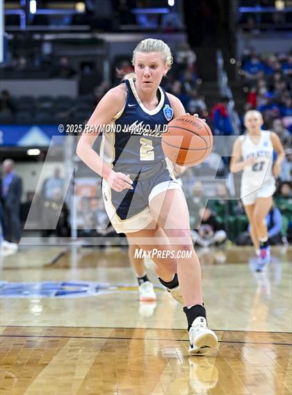 Thumbnail 2 in Greensburg vs. Norwell photogallery.