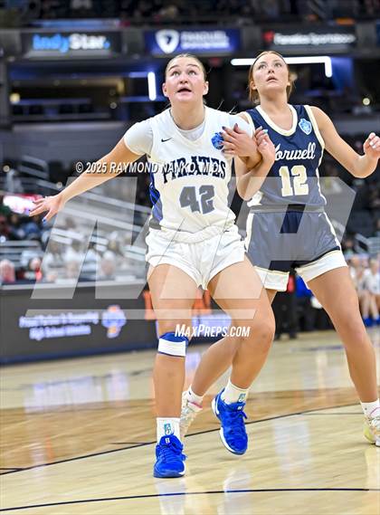 Thumbnail 2 in Greensburg vs. Norwell photogallery.