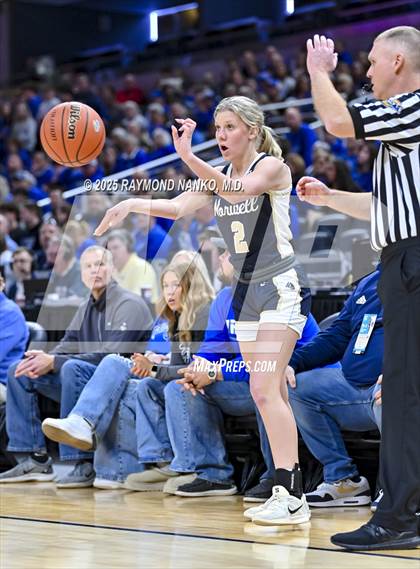 Thumbnail 3 in Greensburg vs. Norwell photogallery.