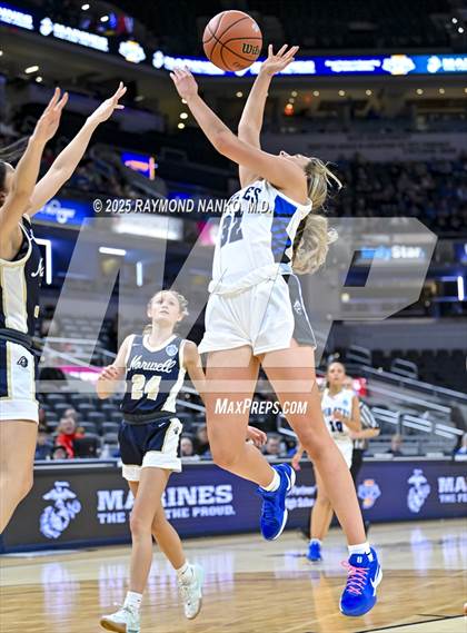Thumbnail 2 in Greensburg vs. Norwell photogallery.
