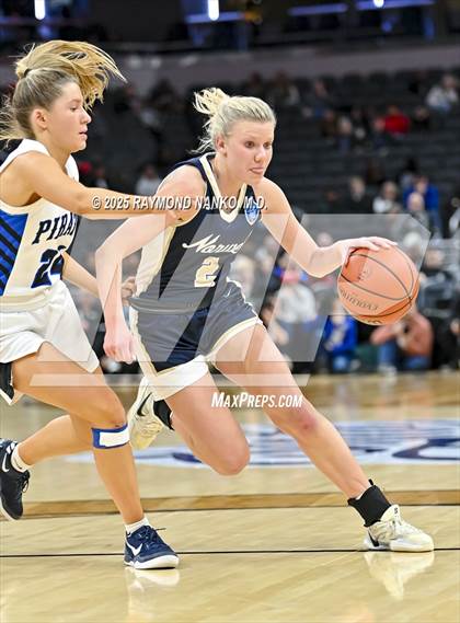 Thumbnail 1 in Greensburg vs. Norwell photogallery.