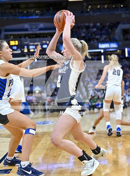 Thumbnail 2 in Greensburg vs. Norwell photogallery.