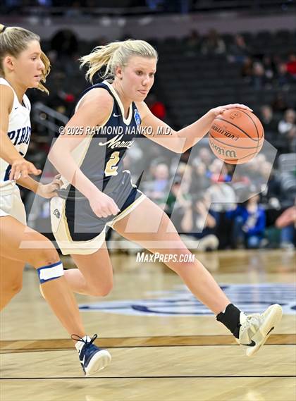Thumbnail 3 in Greensburg vs. Norwell photogallery.