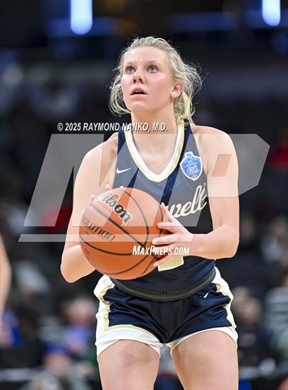 Thumbnail 3 in Greensburg vs. Norwell photogallery.