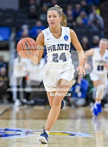 Thumbnail 1 in Greensburg vs. Norwell photogallery.