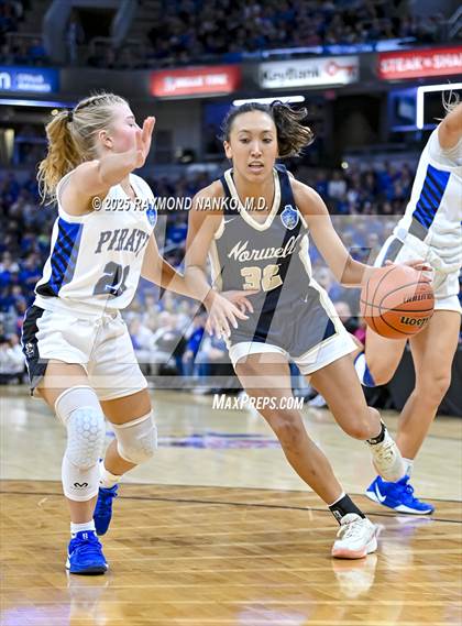 Thumbnail 1 in Greensburg vs. Norwell photogallery.