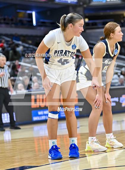 Thumbnail 1 in Greensburg vs. Norwell photogallery.