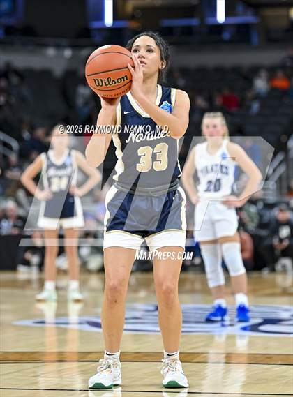 Thumbnail 3 in Greensburg vs. Norwell photogallery.