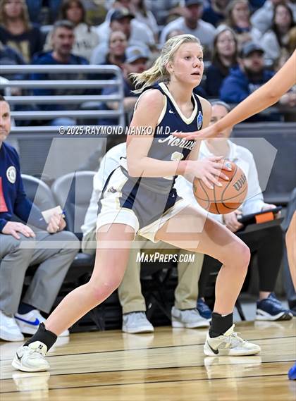 Thumbnail 2 in Greensburg vs. Norwell photogallery.