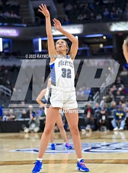 Thumbnail 1 in Greensburg vs. Norwell photogallery.