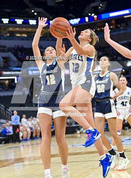 Thumbnail 2 in Greensburg vs. Norwell photogallery.