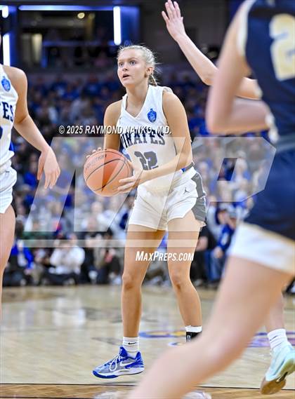 Thumbnail 3 in Greensburg vs. Norwell photogallery.