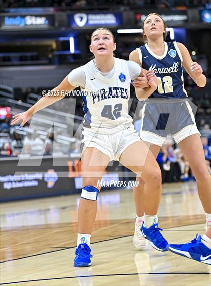 Thumbnail 3 in Greensburg vs. Norwell photogallery.