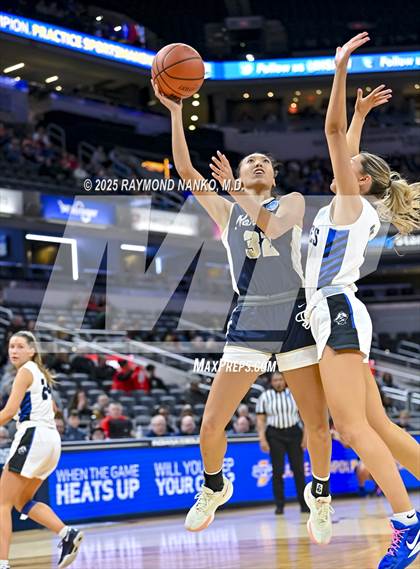 Thumbnail 2 in Greensburg vs. Norwell photogallery.