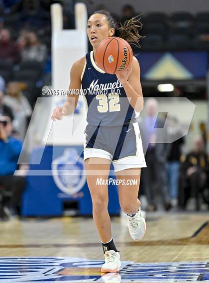 Thumbnail 2 in Greensburg vs. Norwell photogallery.