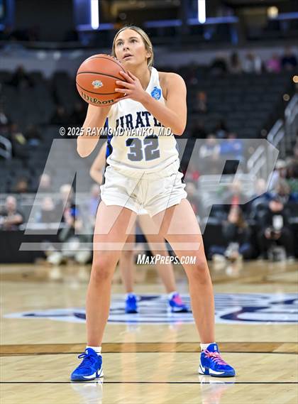 Thumbnail 3 in Greensburg vs. Norwell photogallery.