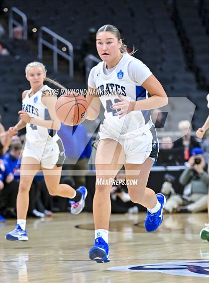 Thumbnail 2 in Greensburg vs. Norwell photogallery.