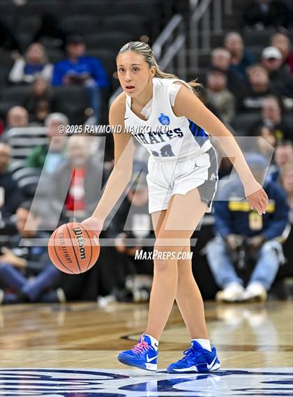 Thumbnail 1 in Greensburg vs. Norwell photogallery.