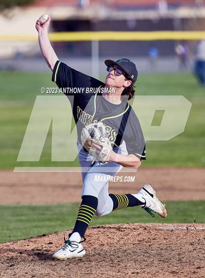 Thumbnail 1 in Vanden @ McClatchy photogallery.