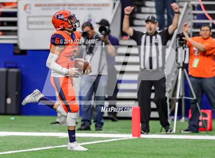 Thumbnail 1 in Hanna vs. Brandeis (UIL 6A Regional Playoff) photogallery.