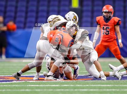 Thumbnail 1 in Hanna vs. Brandeis (UIL 6A Regional Playoff) photogallery.