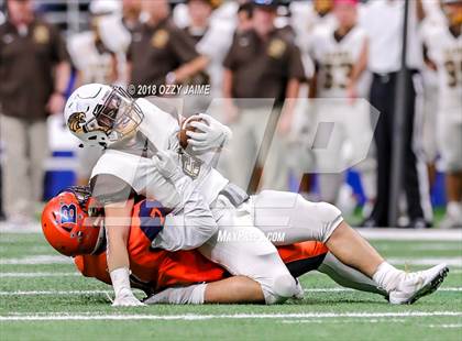 Thumbnail 3 in Hanna vs. Brandeis (UIL 6A Regional Playoff) photogallery.