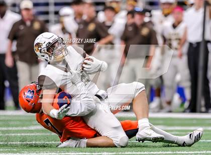 Thumbnail 1 in Hanna vs. Brandeis (UIL 6A Regional Playoff) photogallery.