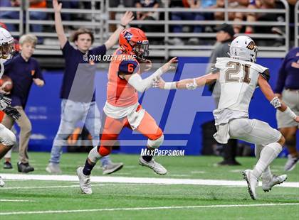 Thumbnail 3 in Hanna vs. Brandeis (UIL 6A Regional Playoff) photogallery.