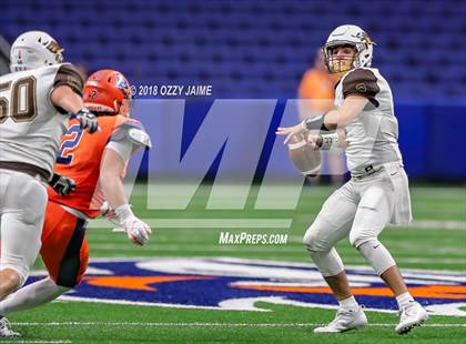 Thumbnail 3 in Hanna vs. Brandeis (UIL 6A Regional Playoff) photogallery.