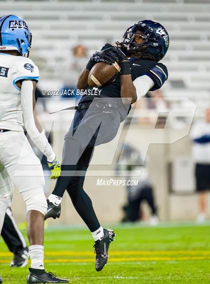Thumbnail 1 in Higley vs. Cactus (AIA 5A Final) photogallery.