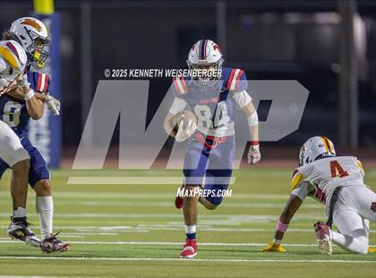 Thumbnail 3 in Tulare Union @ Tulare Western photogallery.