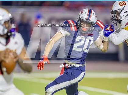 Thumbnail 3 in Tulare Union @ Tulare Western photogallery.