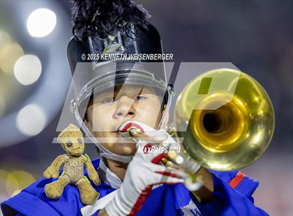 Thumbnail 3 in Tulare Union @ Tulare Western photogallery.