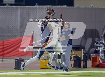 Thumbnail 2 in Tulare Union @ Tulare Western photogallery.