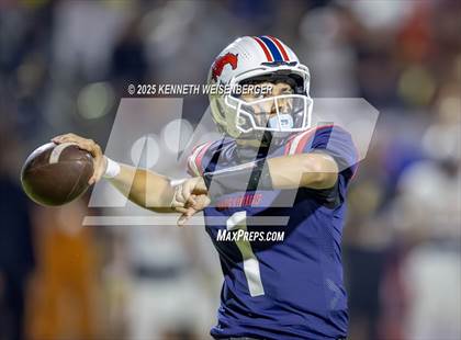 Thumbnail 1 in Tulare Union @ Tulare Western photogallery.